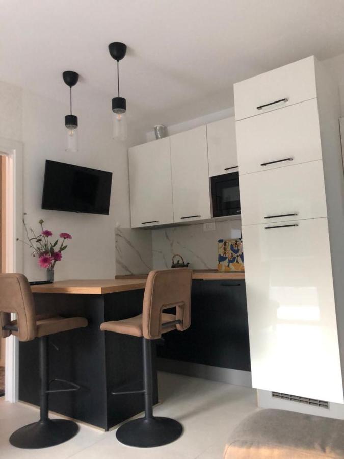 Apartment Lena Čižići エクステリア 写真